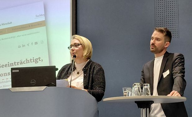 I.Bellen, F. Jungilligens, Role Model