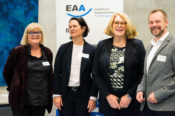 S.Pfennig-Engel, K.Augustin, L. Unfried, H.Kröger