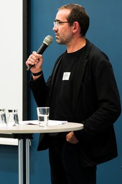 Professor M. Wahl, HU Berlin