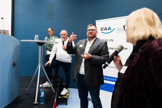 De Oliviera, D. Schulze, C. Engel, GRG